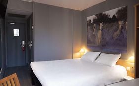 Ibis Arles